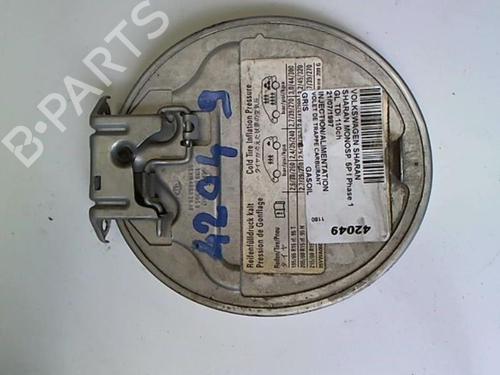 Fuel flap VW SHARAN (7M8, 7M9, 7M6) 1.9 TDI | BP20434125C131 