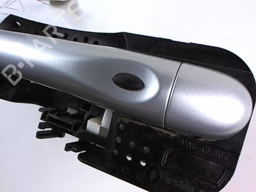 Used Rear left exterior door handle RENAULT MEGANE III Grandtour (KZ0/1) 1.5 dCi (KZ09, KZ0D, KZ1G, KZ29, KZ14, KZ1W, KZ10, KZ1F,... (110 hp) 20421878