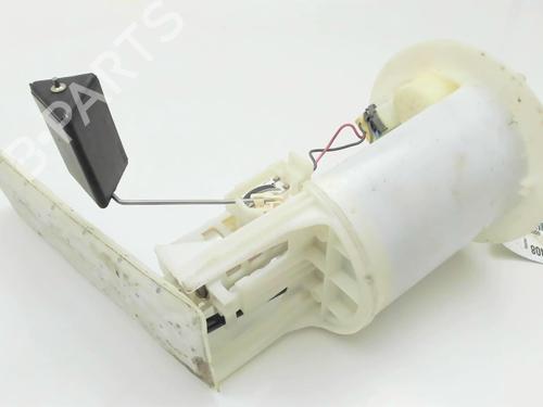 Used Fuel pump Fuel pump TOYOTA YARIS (_P13_) 1.0 (KSP130_, KSP130) (69 hp) 20401945 20401945