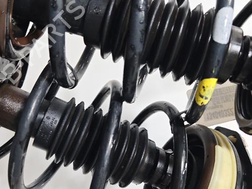left-front-shock-absorber-renault-scenic-ii-jm01_-2003-2004-2005-2006-2007-2008-2009-2010-40002878 main image