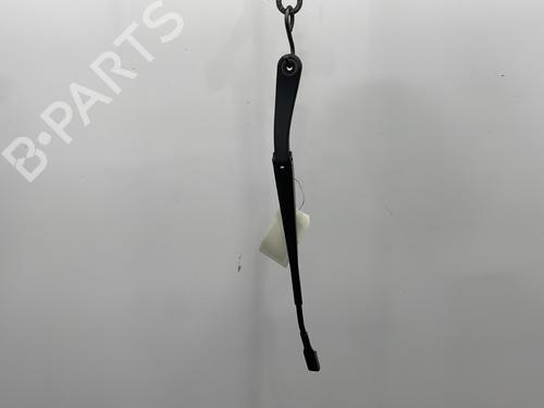 Used Front windshield wiper arm DACIA DUSTER (HS_) 1.5 dCi (109 hp) 25601355