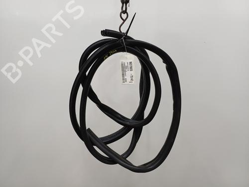 Used Rubber door seal OPEL VIVARO B Van (X82) 1.6 CDTI (05) (95 hp) 21565456