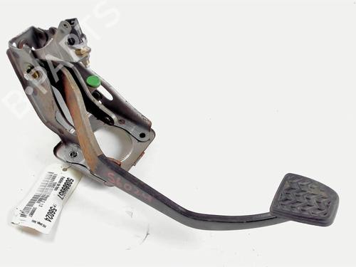 Used Break pedal Break pedal TOYOTA YARIS VERSO (_P2_) 1.3 (NCP20_, NCP22_, NCP20R, NCP22R) (84 hp) 21236176 21236176