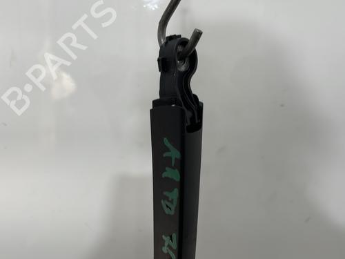 Used Rear windshield wiper arm Rear windshield wiper arm VW TOURAN (1T3) 1.6 TDI (105 hp) 33559965 33559965