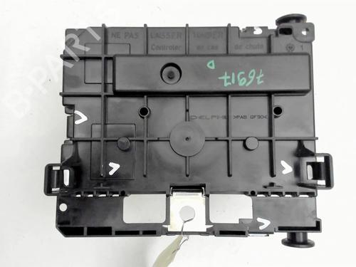 Used Fuse box Fuse box CITROËN C2 (JM_) 1.1 (60 hp) 25009295 25009295