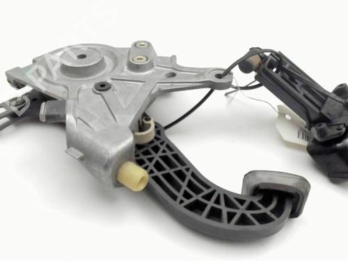 Switch MERCEDES-BENZ C-CLASS Coupe (CL203) C 220 CDI (203.708) | BP30363899I30