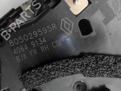 Højre fortil lås RENAULT CLIO V (B7_) 1.5 Blue dCi 85 (B7AG) | BP31074496C97 