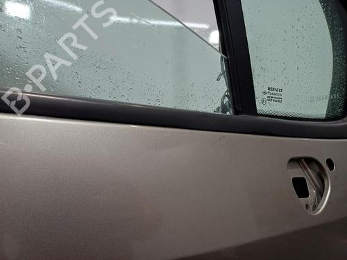 Used Right front door Right front door 37503265 37503265
