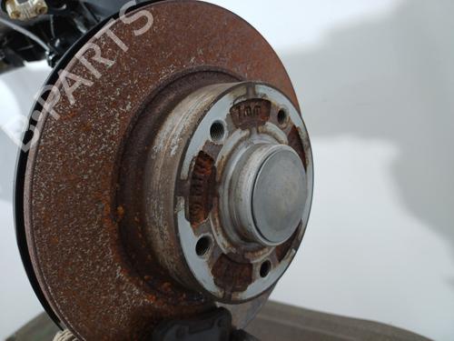 Eixo traseiro Eixo traseiro RENAULT MEGANE IV Hatchback (B9A/M/N_) 1.2 TCe 130 (B9MR) (130 hp) 36757404 36757404