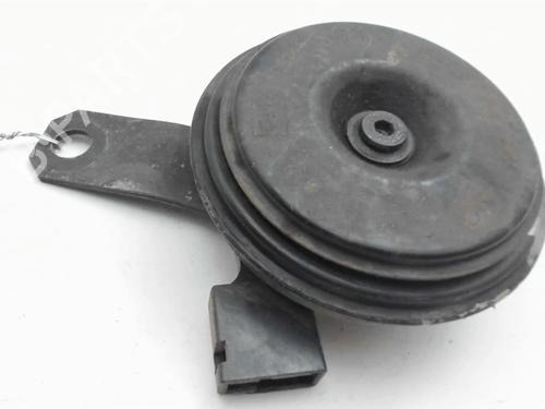 Used Horn Horn SUZUKI SWIFT III (MZ, EZ) 1.3 DDiS (RS413D) (75 hp) 20422968 20422968