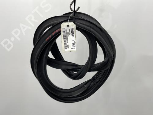 Used Rubber door seal PEUGEOT 208 II (UB_, UP_, UW_, UJ_) 1.2 PureTech 75 (75 hp) 22695967
