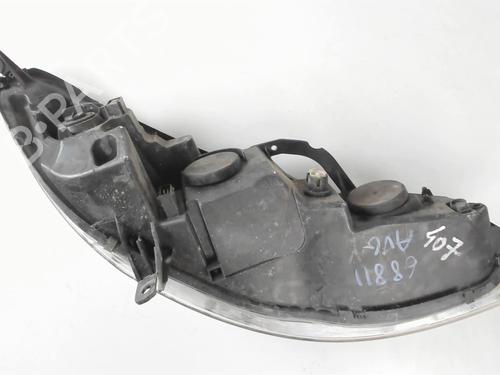 Used Left headlight Left headlight PEUGEOT 407 (6D_) 2.0 HDi 135 (6DRHRH, 6DRHRE, 6DRHRG, 6DRHRJ) (136 hp) 20428821 20428821