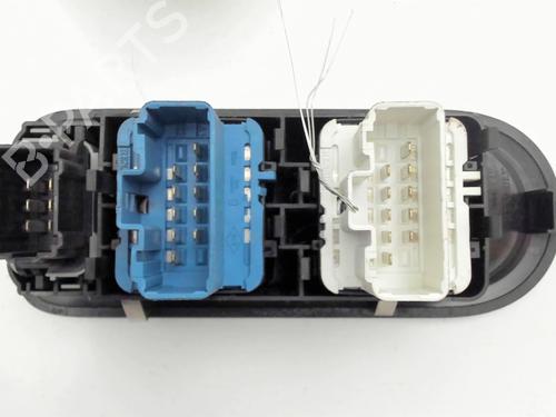Left front window switch RENAULT CLIO III (BR0/1, CR0/1) 1.5 dCi (C/BR0G, C/BR1G) | BP29513986I27 