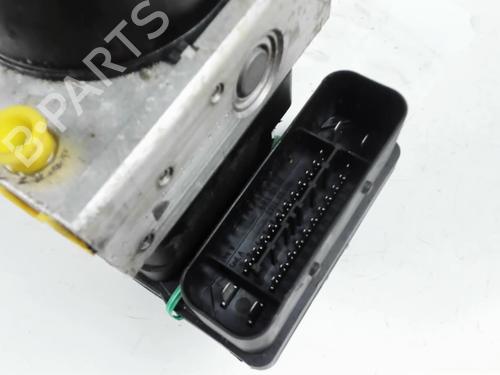 Used ABS pump ABS pump FORD TOURNEO CONNECT 1.8 TDCi (110 hp) 30848068 30848068