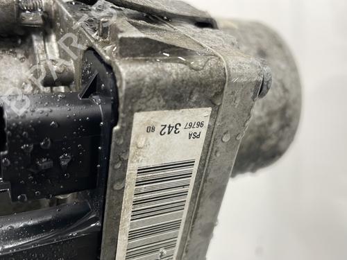 Steering pump PEUGEOT 5008 (0U_, 0E_) 1.6 HDi | BP24057376M99 