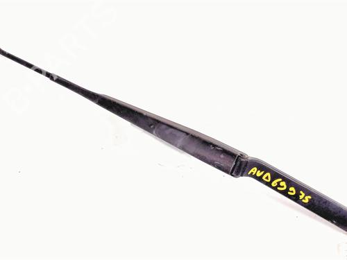 Used Front windshield wiper arm NISSAN X-TRAIL I (T30) 2.2 dCi 4x4 (136 hp) 20404868