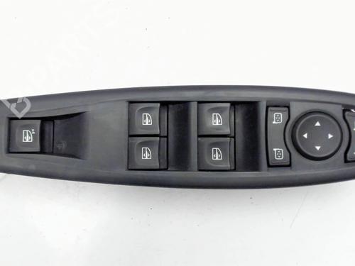 left-front-window-switch-renault-megane-cc-ez01_-2010-2011-2012-2013-2014-2015-33131220 main image