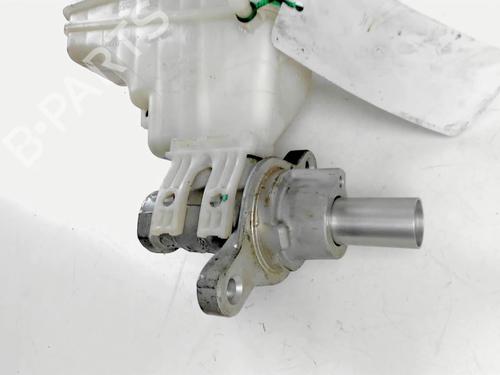 Used Brake master cylinder Brake master cylinder FIAT PUNTO EVO (199_) 1.3 D Multijet (199AXC1A, 199BXC1A, 199AXT1A, 199BXT1A) (75 hp) 20443104 20443104