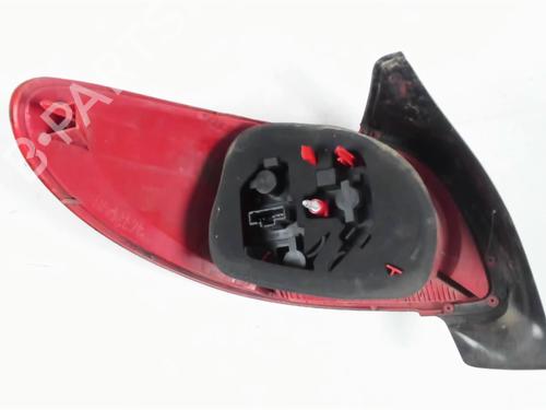 Right taillight PEUGEOT 206+ (2L_, 2M_) 1.4 HDi eco 70 | BP29043545C35 