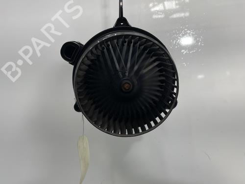 Used Heater blower motor FORD ECOSPORT 1.0 EcoBoost (125 hp) 30308582
