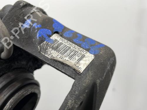 Used Left front brake caliper Left front brake caliper PEUGEOT 106 II (1A_, 1C_) 1.0 i (50 hp) 24468276 24468276