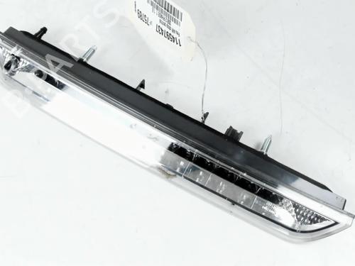 Used Third brake light PEUGEOT 308 II (LB_, LP_, LW_, LH_, L3_) 1.6 BlueHDi 120 (120 hp) 30329374