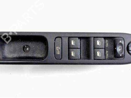 Used Left front window switch CITROËN C3 Picasso (SH_) 1.6 HDi (90 hp) 32149446