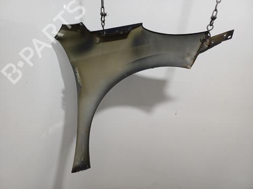 Used Left front fenders Left front fenders 37090582 37090582