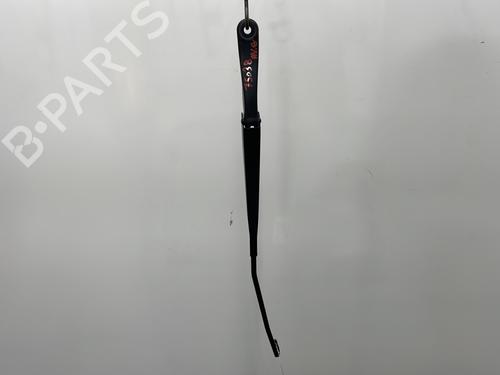 Used Front windshield wiper arm RENAULT MASTER III Van (FV) 2.3 dCi 145 FWD (FV0E, FV0F, FV0H, FV02, FV0M, FV0S,... (146 hp) 25979793