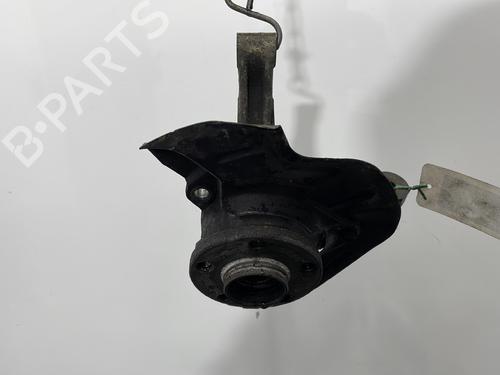 Used Left front steering knuckle FIAT SCUDO Van (220_) 2.0 JTD (94 hp) 31584054