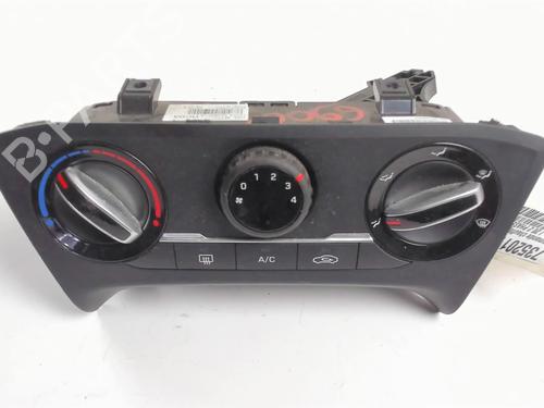 Used Climate control HYUNDAI i20 II (GB, IB) 1.1 CRDi (75 hp) 20468546