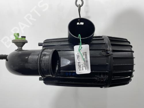 Used Air filter box IVECO DAILY III Van 35 C 12 V, 35 S 12 V (AGKA43A2, AGKB43A2, AGKB46A2,... (116 hp) 30848162