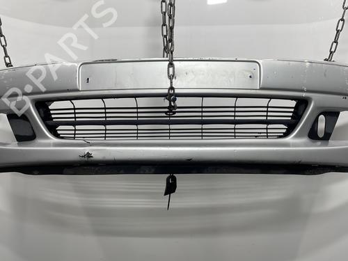 Używane Zderzak przedni PEUGEOT 306 Hatchback (7A, 7C, N3, N5) 1.4 (75 hp) 30720430