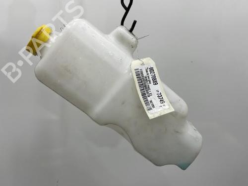 Used Windscreen washer tank Windscreen washer tank RENAULT TWINGO III (BCM_, BCA_) 0.9 TCe 90 (BCM9, BCM2) (90 hp) 20393802 20393802