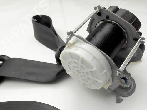 front-right-seatbelt-renault-trafic-iii-van-fg_-2014-36900425 main image
