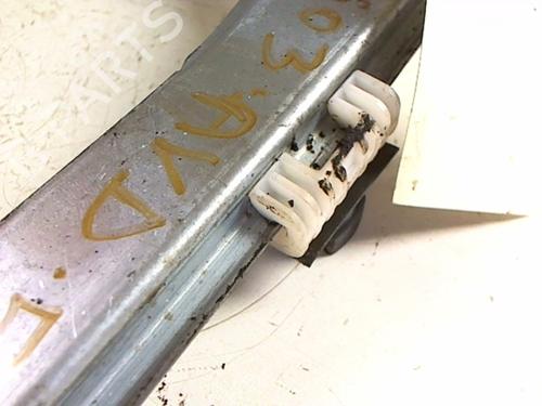 Used Front right window mechanism RENAULT CLIO III (BR0/1, CR0/1) 1.5 dCi (BR17, CR17) (86 hp) 20426630