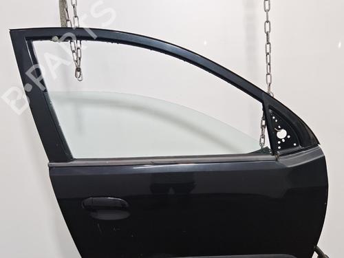 Used Right front door Right front door 37037657 37037657