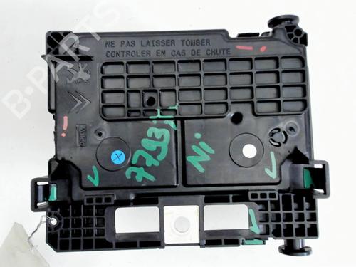 Fuse box CITROËN C3 Picasso (SH_) 1.4 VTi 95 (SH8FSC, SH8FP0, SH8FP6) | BP32264273E1 