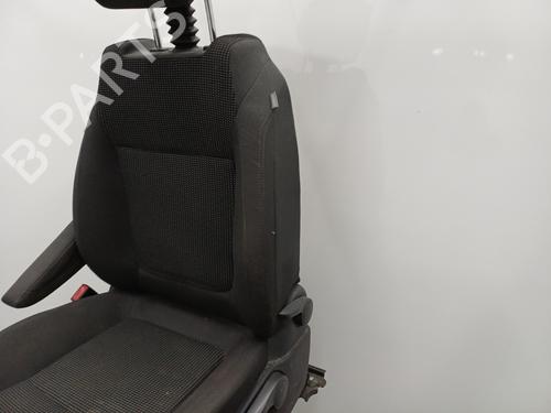 Left front seat PEUGEOT 5008 (0U_, 0E_) 1.6 HDi | BP22103586C15 