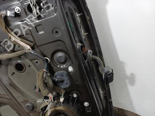 Used Left front door Left front door RENAULT SCÉNIC III (JZ0/1_) 1.9 dCi (JZ0J, JZ1J, JZ1K, JZ1S) (131 hp) 36526336 36526336