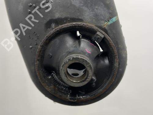 Right front suspension arm TOYOTA AURIS (_E18_) 1.8 Hybrid (ZWE186_, ZWE186R) | BP24208911M13 