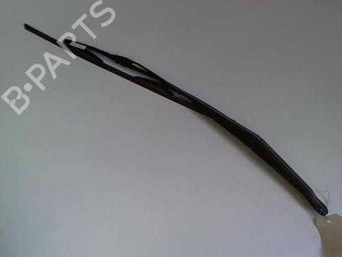 Used Front windshield wiper arm FIAT PUNTO (188_) 1.2 16V 80 (188.233, .235, .253, .255, .333, .353, .639,... (80 hp) 20475495