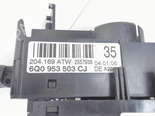Used Steering column stalk VW POLO (9N_, 9A_) 1.4 TDI (70 hp) 20422515