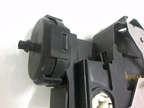 Front right lock MERCEDES-BENZ A-CLASS (W168) A 140 (168.031, 168.131) | BP20470260C97 