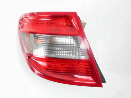 Used Left taillight MERCEDES-BENZ C-CLASS T-Model (S204) C 220 CDI (204.202) (170 hp) 31817590