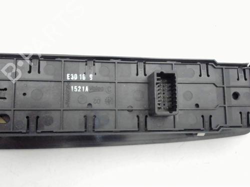 Used Left front window switch Left front window switch RENAULT MEGANE III Hatchback (BZ0/1_, B3_) 1.5 dCi (BZ0C) (90 hp) 40224514 40224514