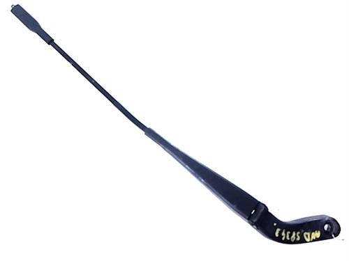 Used Front windshield wiper arm MERCEDES-BENZ B-CLASS Sports Tourer (W245) B 180 CDI (245.207) (109 hp) 20425982