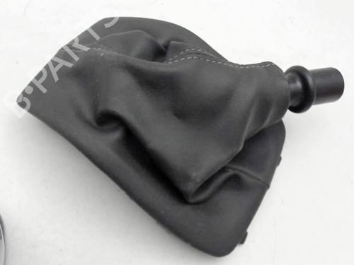 Shift knob PEUGEOT 2008 I (CU_) 1.5 BlueHDI 100 | BP40224458I34 - Image 1