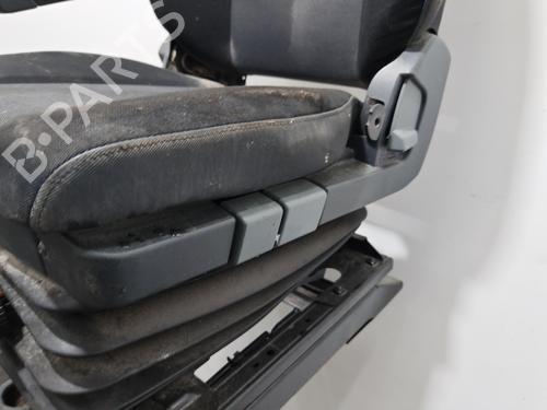 left-front-seat-renault-master-iii-van-fv-2010-36957800 main image