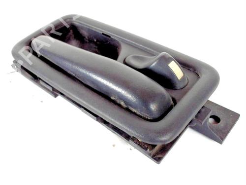 Used Rear right interior door handle Rear right interior door handle HYUNDAI LANTRA II (J-2) 1.5 12V (88 hp) 21235684 21235684